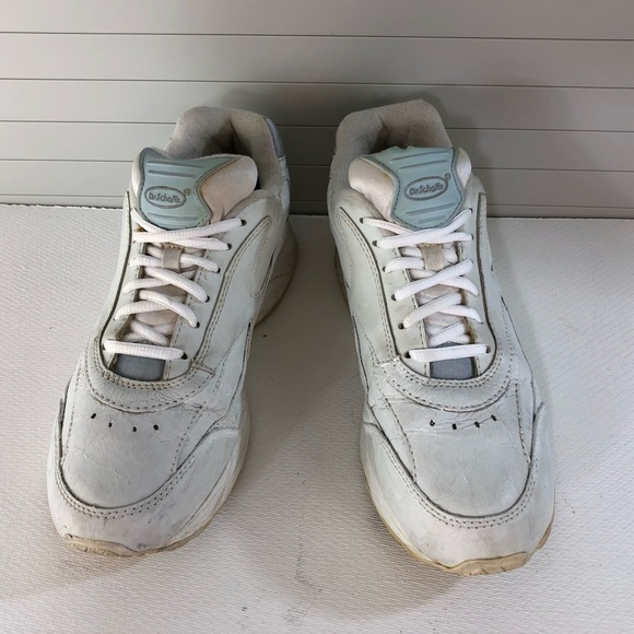 dr scholl's walking shoes womens